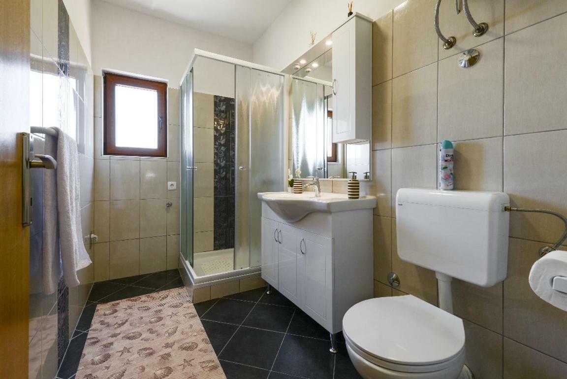 Apartment Lordanic Zaglav, Dugi Otok Exteriör bild